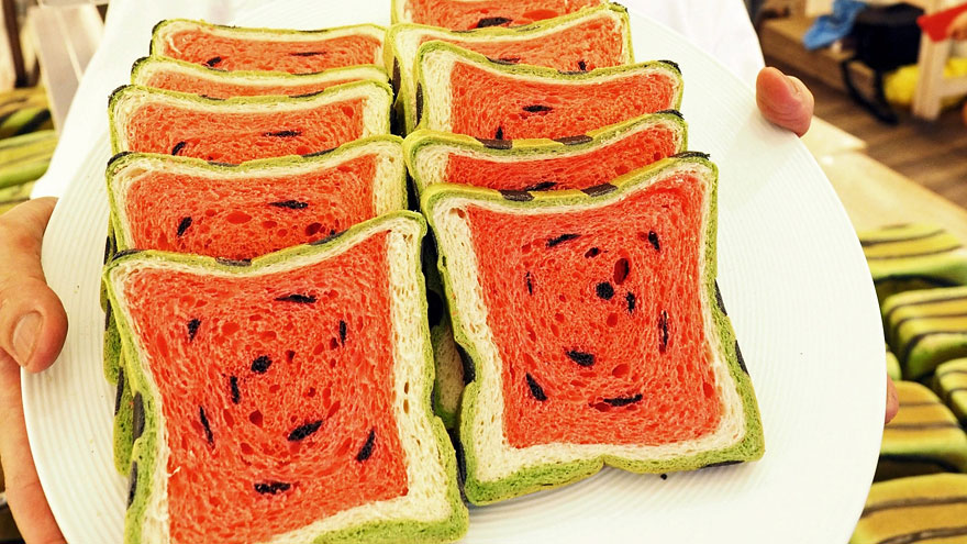 square-watermelon-bread-jimmys-bakery-taiwan-9 square-watermelon-bread-jimmys-bakery-taiwan-9