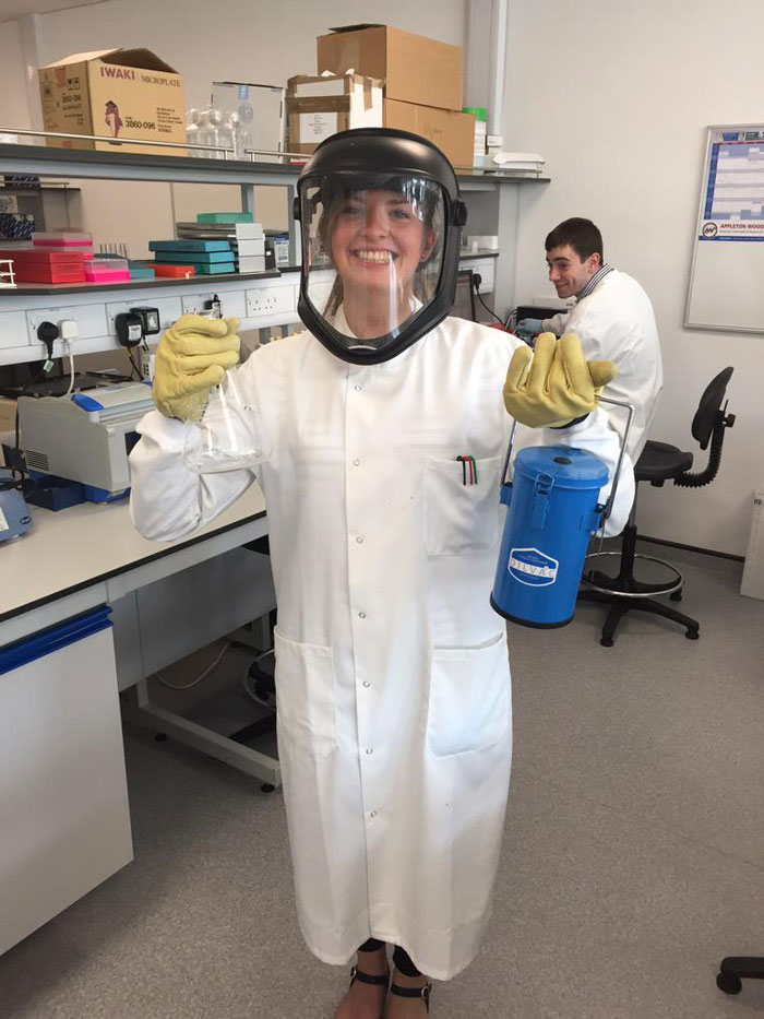 Women Scientists Tweet “Sexy” Work Pics In Response To Male Nobel Laureate’s Sexist Comments