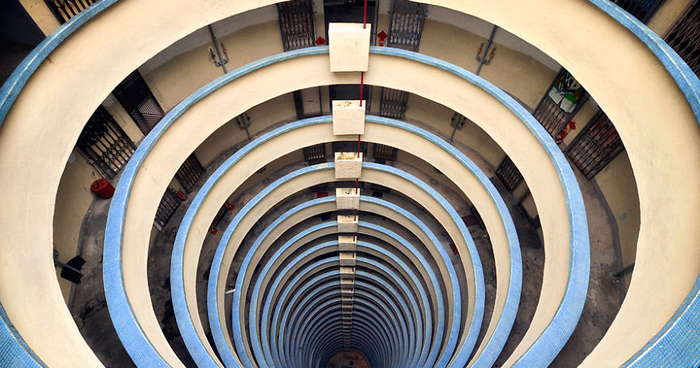 Vertical Horizon In Hong Kong By Romain Jacquet-Lagreze