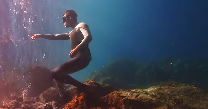 This Awesome Underwater Film Was Made Without Special Effects