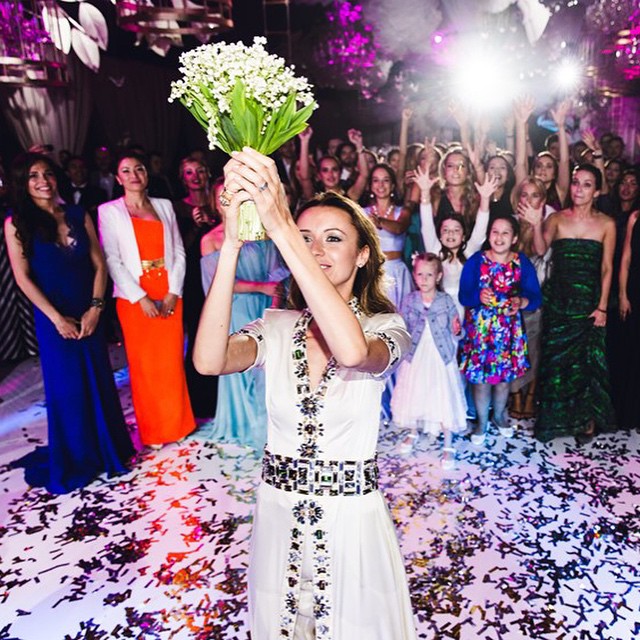 wedding-photos-follow-me-to-couple-murad-osmann-natalia-zakharova-16