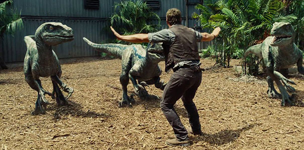 zookeepers-recreating-jurassic-world-raptor-scene-39