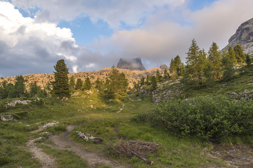 Beautiful Sunset At Lake Limedes In The Dolomites Beautiful Sunset At Lake Limedes In The Dolomites