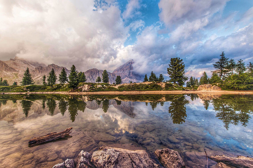 Beautiful Sunset At Lake Limedes In The Dolomites Beautiful Sunset At Lake Limedes In The Dolomites