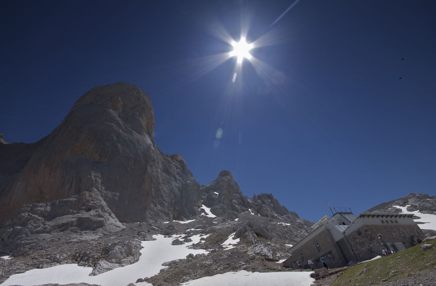 Stunning Photos Of Pico Urriellu, The Most Beautiful Mountain In Spain Stunning Photos Of Pico Urriellu, The Most Beautiful Mountain In Spain
