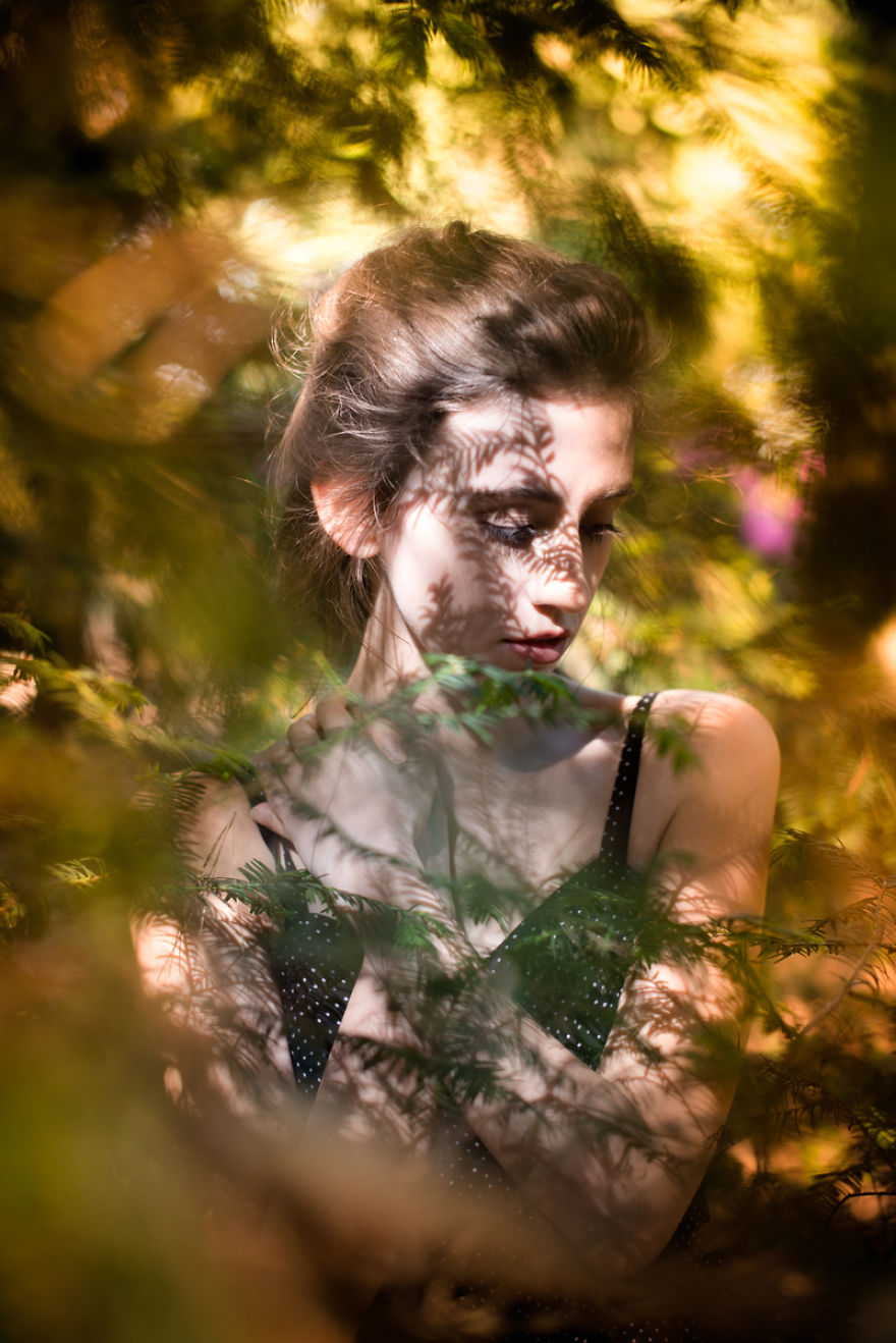 I Photograph Beautiful Women With Their Eyes Shut I Photograph Beautiful Women With Their Eyes Shut