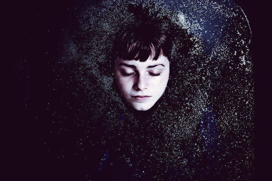 I Photograph Beautiful Women With Their Eyes Shut I Photograph Beautiful Women With Their Eyes Shut