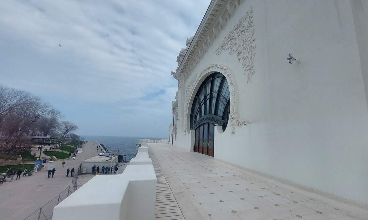 This Abandoned Casino Which Was Once The Most Magnificent Building In Romania Is Renovated This Abandoned Casino Which Was Once The Most Magnificent Building In Romania Is Renovated