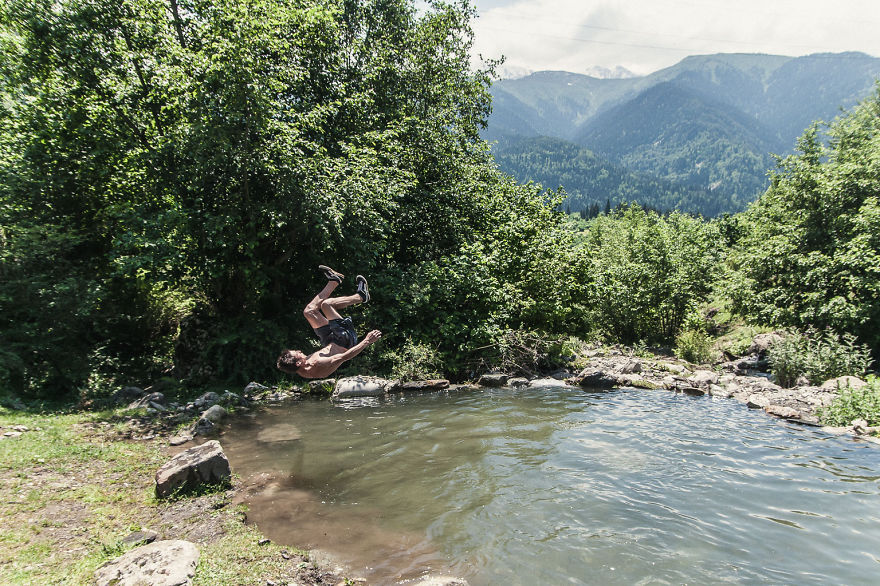 20 Stunning Images From Our Bike Adventure In The Georgian Caucasus