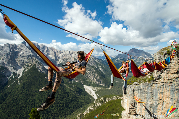 20 Crazy Places People Hang Out In Hammocks