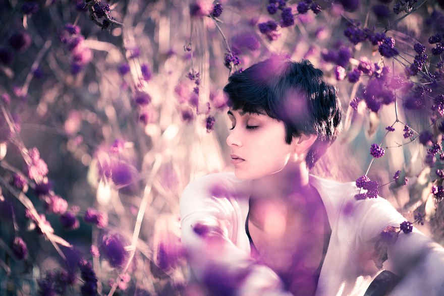 I Photograph Beautiful Women With Their Eyes Shut I Photograph Beautiful Women With Their Eyes Shut