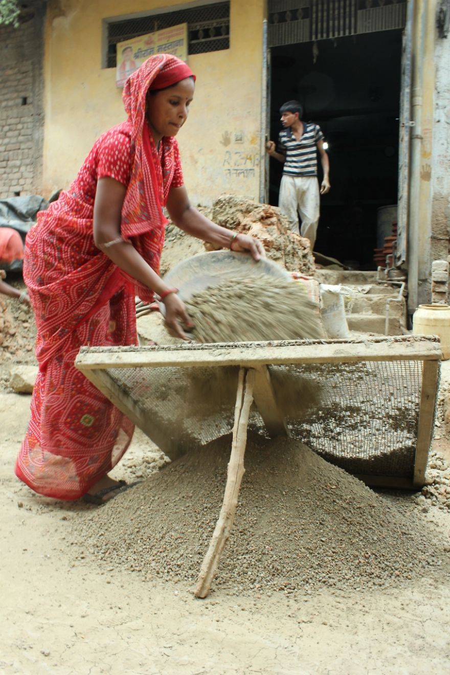 Keeping The Tradition Of Pottery Alive In Delhi