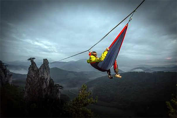 20 Crazy Places People Hang Out In Hammocks 20 Crazy Places People Hang Out In Hammocks