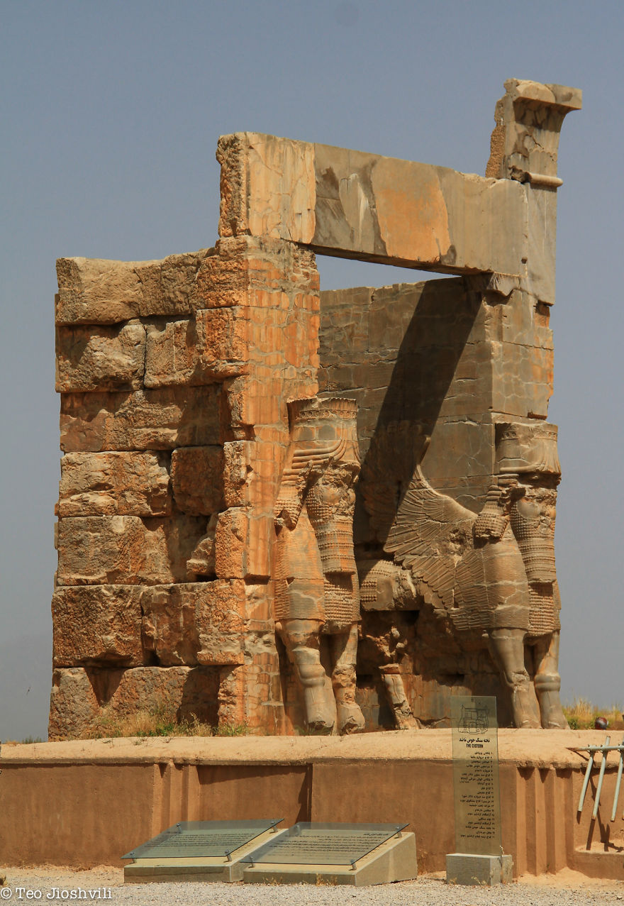 Few Reasons Why You Should Put Iran In Your Bucket List Few Reasons Why You Should Put Iran In Your Bucket List