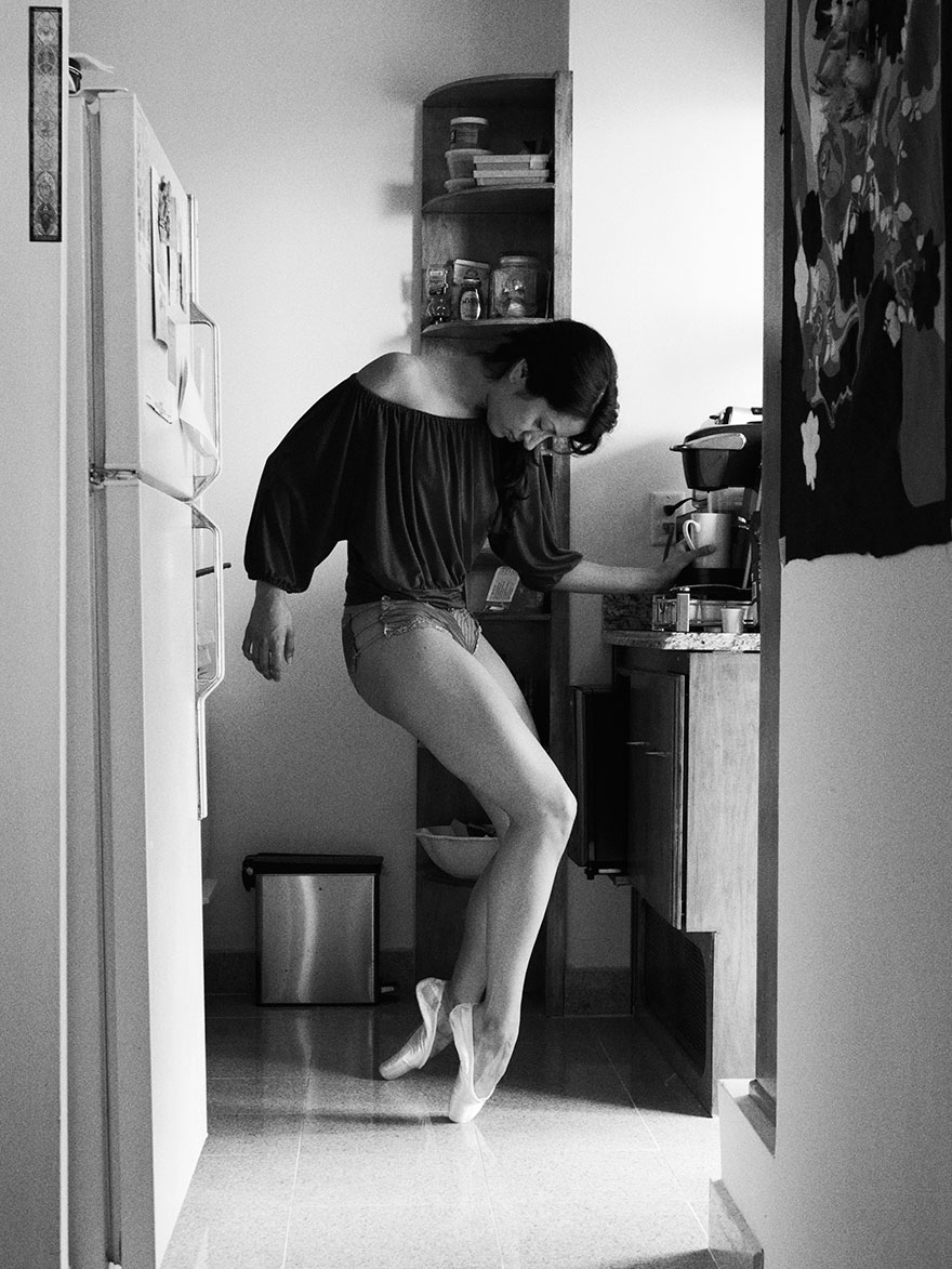 I Photograph Dancers In Their Own Homes I Photograph Dancers In Their Own Homes