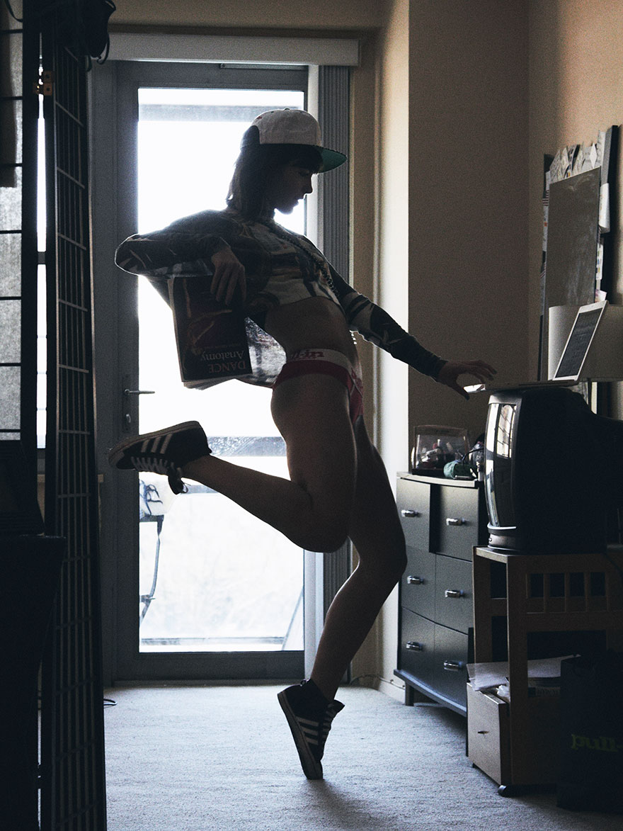 I Photograph Dancers In Their Own Homes I Photograph Dancers In Their Own Homes