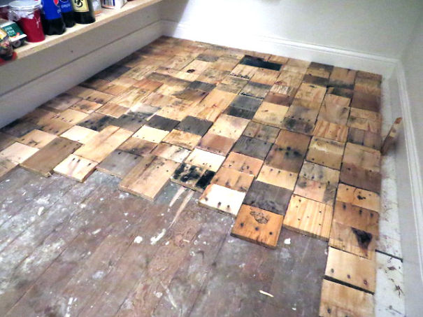 Our DIY Pallet-Wood Floor Cost Only $100 Our DIY Pallet-Wood Floor Cost Only $100