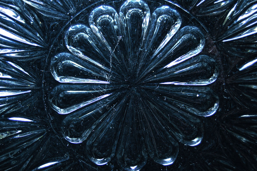 Mysterious Transparency: I Photograph Simple Objects To Show Their Uniqueness