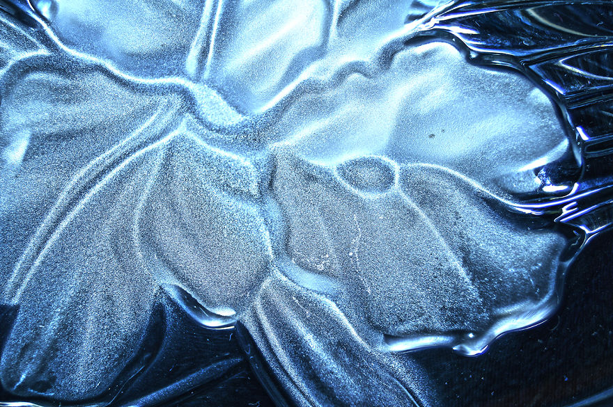 Mysterious Transparency: I Photograph Simple Objects To Show Their Uniqueness Mysterious Transparency: I Photograph Simple Objects To Show Their Uniqueness