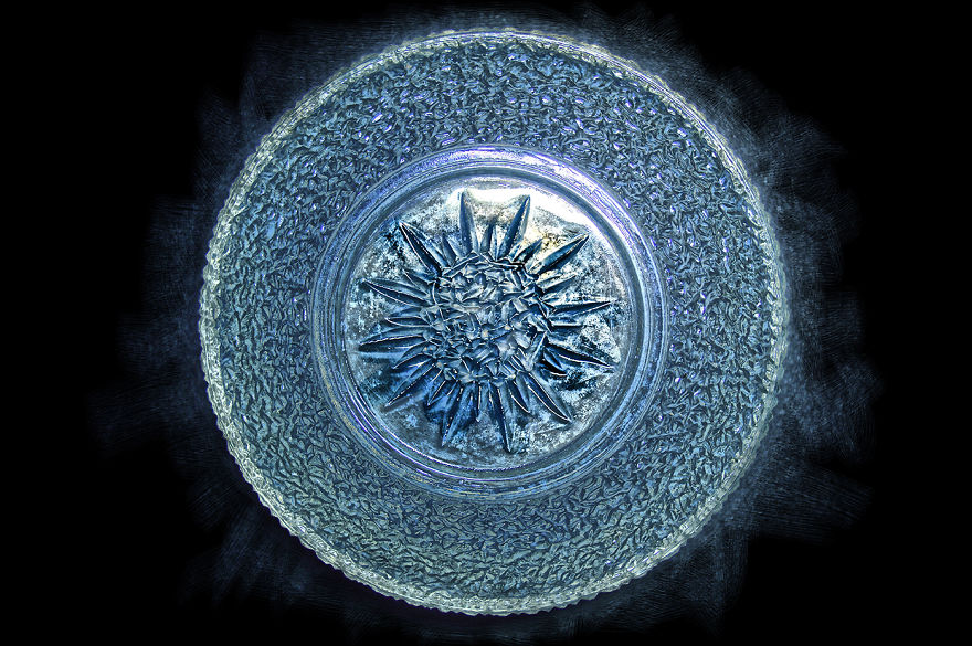 Mysterious Transparency: I Photograph Simple Objects To Show Their Uniqueness