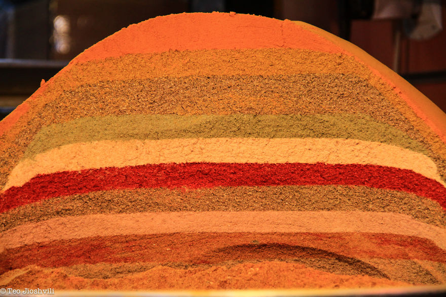 Few Reasons Why You Should Put Iran In Your Bucket List