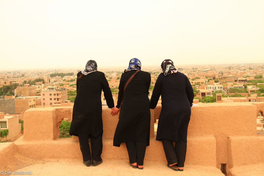 Few Reasons Why You Should Put Iran In Your Bucket List Few Reasons Why You Should Put Iran In Your Bucket List