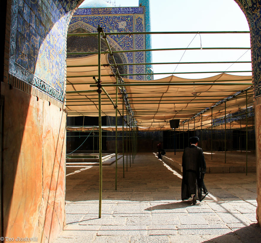 Few Reasons Why You Should Put Iran In Your Bucket List Few Reasons Why You Should Put Iran In Your Bucket List