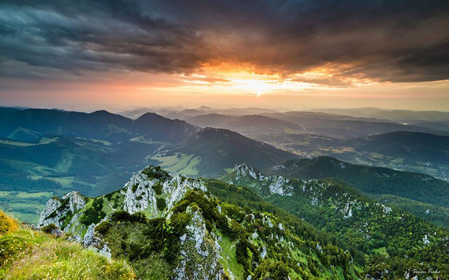 I Have Issues Sleeping At Home, So I Pack My Sleeping Bag And Go To The Mountains I Have Issues Sleeping At Home, So I Pack My Sleeping Bag And Go To The Mountains