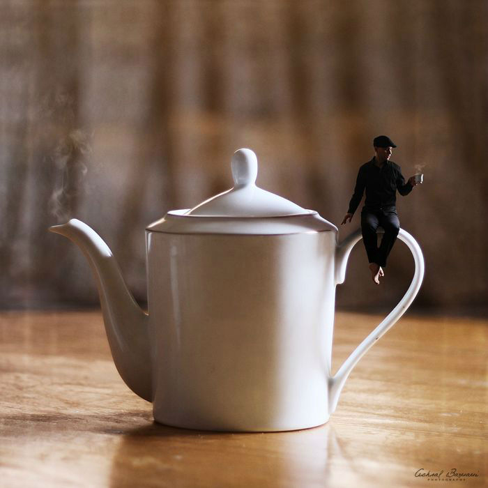 Photographer’s Adventures In A Miniature World