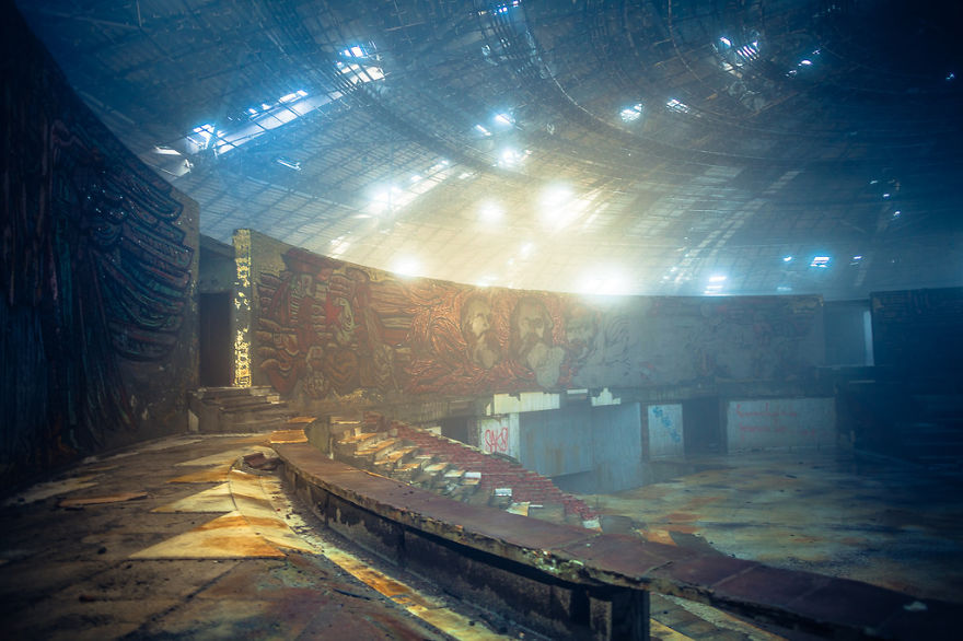 Buzludzha – Rr3 - The Bulgarian Ufo