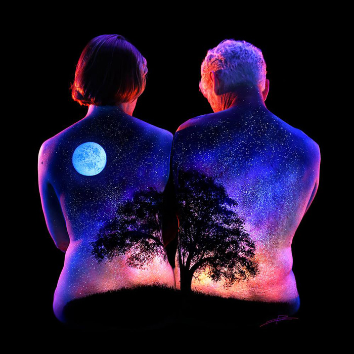 body-painting-uv-light-bodyscapes-john-poppleton-3 body-painting-uv-light-bodyscapes-john-poppleton-3