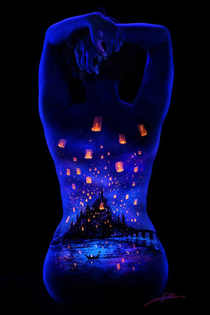 body-painting-uv-light-bodyscapes-john-poppleton-9 body-painting-uv-light-bodyscapes-john-poppleton-9
