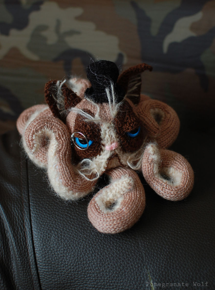 I Handmade A Grumpy Catipus That Hates Everything I Handmade A Grumpy Catipus That Hates Everything
