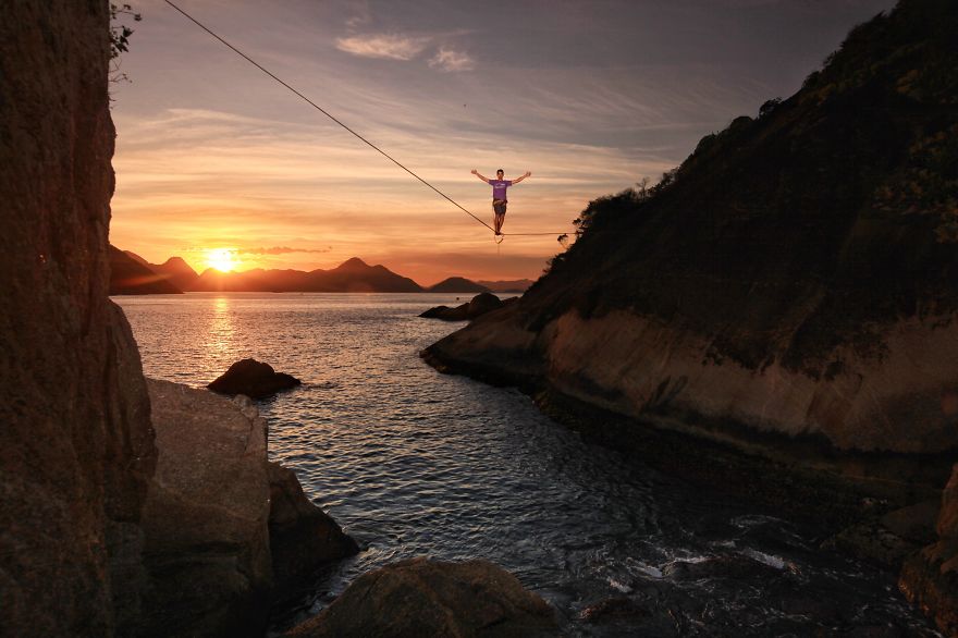 I Capture Breathtaking Moments With High-Line Climbers In Beautiful Sunrises