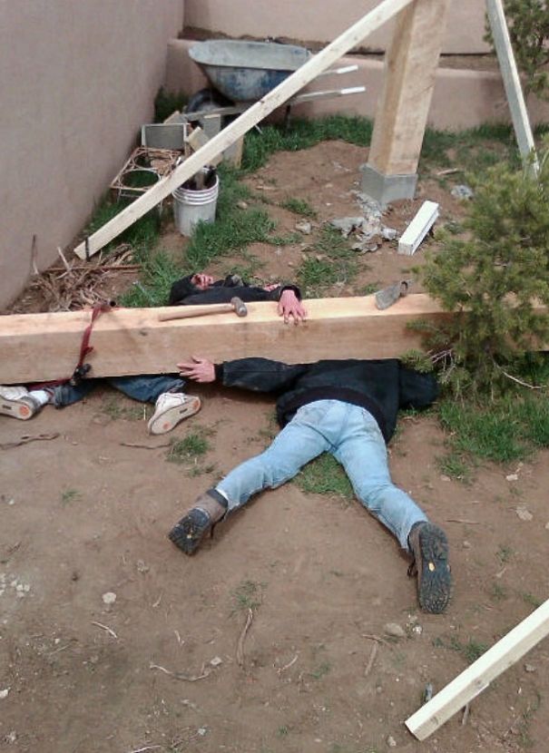 Tried To Prank My Mom, She Just Took A Photo And Went Inside