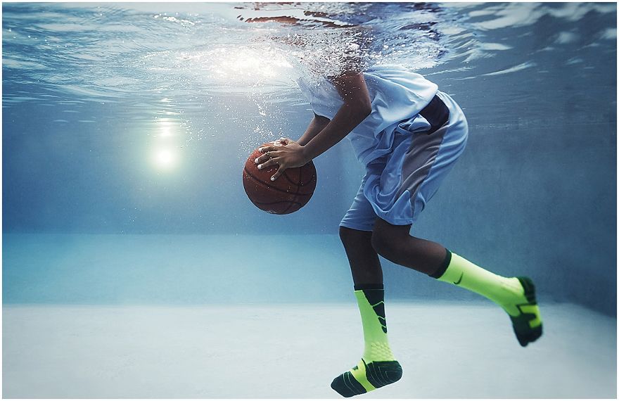 I Photograph Kids Playing Their Favorite Sports Underwater I Photograph Kids Playing Their Favorite Sports Underwater