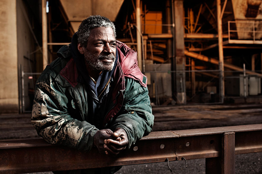 lighting-homeless-people-portraits-underexposed-aaron-draper-13