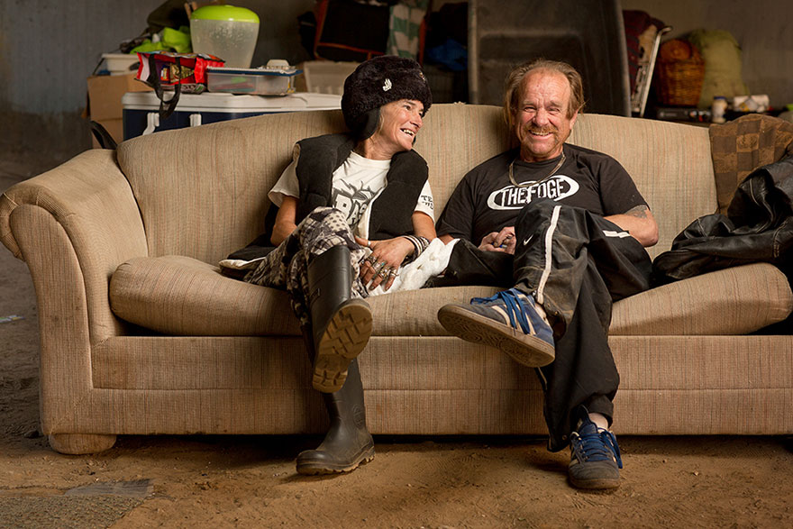 lighting-homeless-people-portraits-underexposed-aaron-draper-14