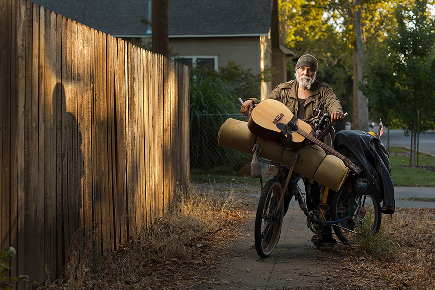 lighting-homeless-people-portraits-underexposed-aaron-draper-21 lighting-homeless-people-portraits-underexposed-aaron-draper-21