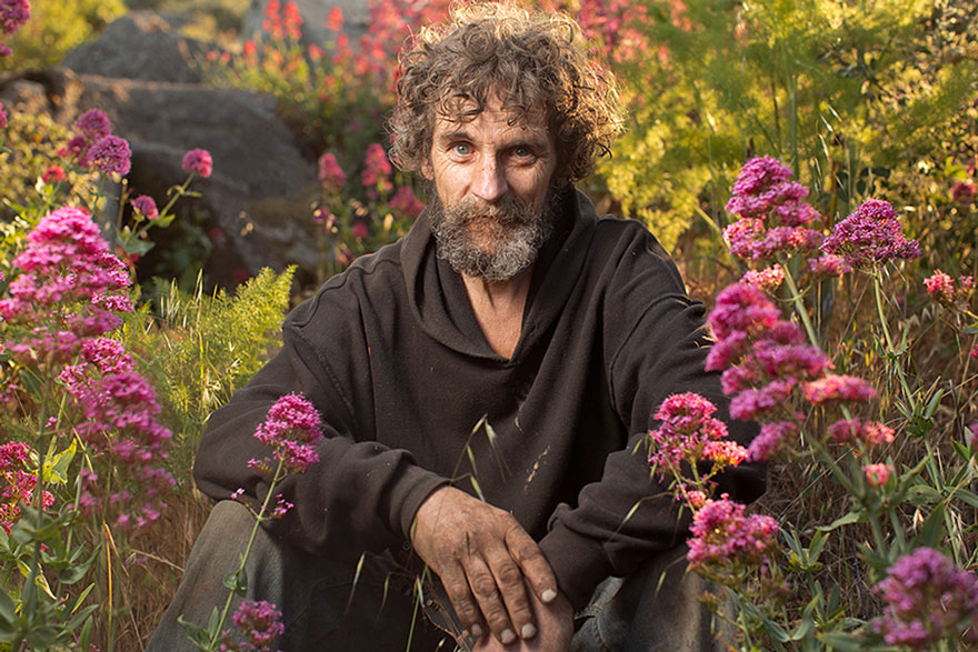 lighting-homeless-people-portraits-underexposed-aaron-draper-6 lighting-homeless-people-portraits-underexposed-aaron-draper-6