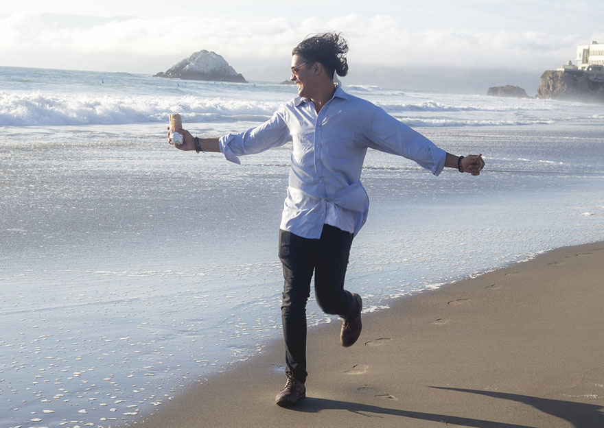 man-takes-romantic-engagement-photos-with-a-burrito-david-sikorsky-kristina-bakrevski-san-francisco-10