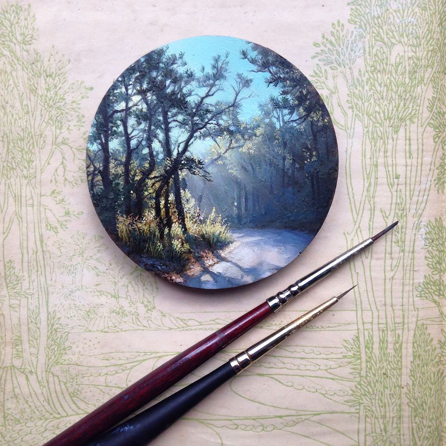 miniature-paintings-cycling-guide-to-lilliput-dina-brodsky-13