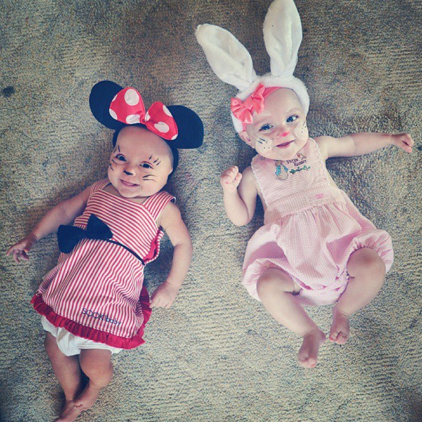 mother-twins-frequently-asked-question-sign-annie-nolan-124 mother-twins-frequently-asked-question-sign-annie-nolan-124