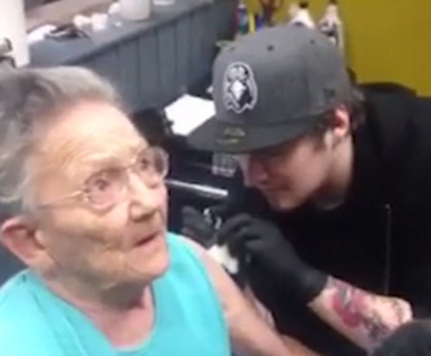 rebel-grandmother-tattoo-escape-care-home-1 rebel-grandmother-tattoo-escape-care-home-1