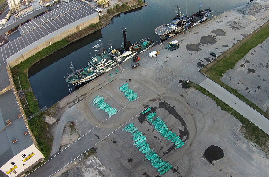 recycled-fish-net-ocean-trash-sneakers-adidas-1 recycled-fish-net-ocean-trash-sneakers-adidas-1