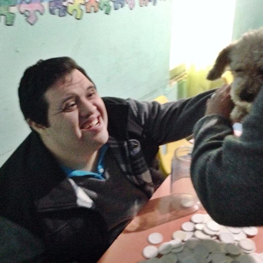 I Rescued A 2-Legged Stray Dog That Spent 10 Painful Years On The Streets
