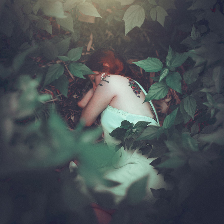 Brazilian Self-Taught Photographer Creates One Dreamlike Image Per Week Brazilian Self-Taught Photographer Creates One Dreamlike Image Per Week