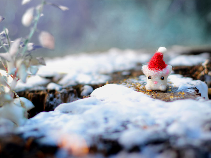 It's Never Too Early To Think About Christmas, So I Made Tiny Woolen Kittens