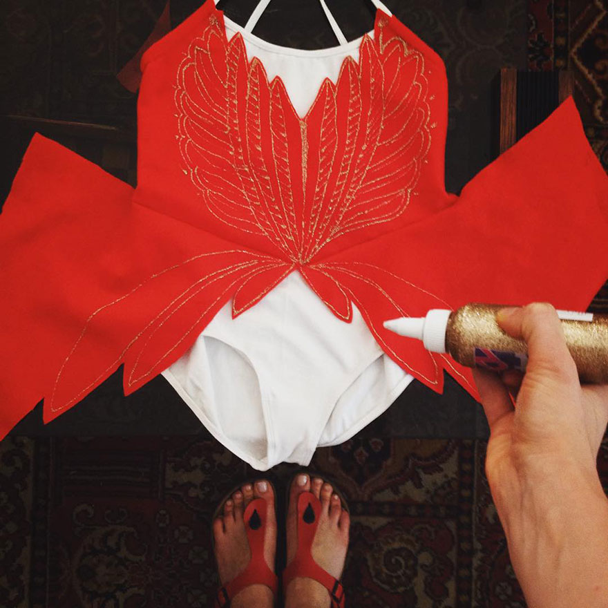 Portuguese Architect, Ballet Teacher And Illustrator Captures Her Life From Above Portuguese Architect, Ballet Teacher And Illustrator Captures Her Life From Above