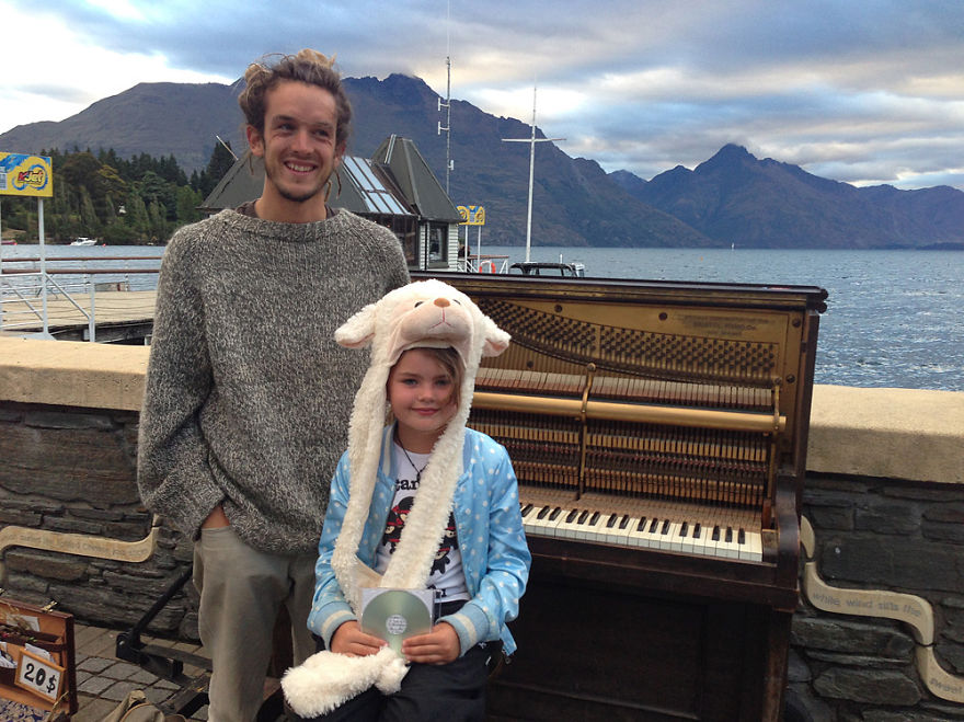 How A National Geographic Award-Winning Picture Connected Us With Two Families How A National Geographic Award-Winning Picture Connected Us With Two Families